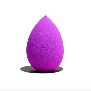 NIB Violet Antimicrobial Blender - UVe Beauty
